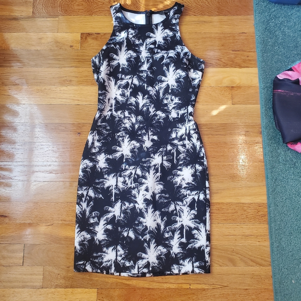 Guess Dress Bundle - Floral Dress & Palm Tree Dress - Size XXS - Picture 6 of 13